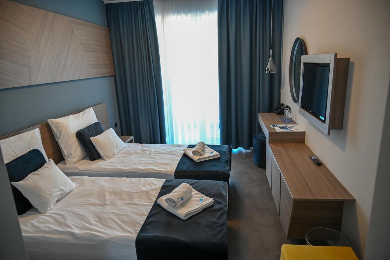Nn Boutique Hotel Tiszaújváros Εξωτερικό φωτογραφία