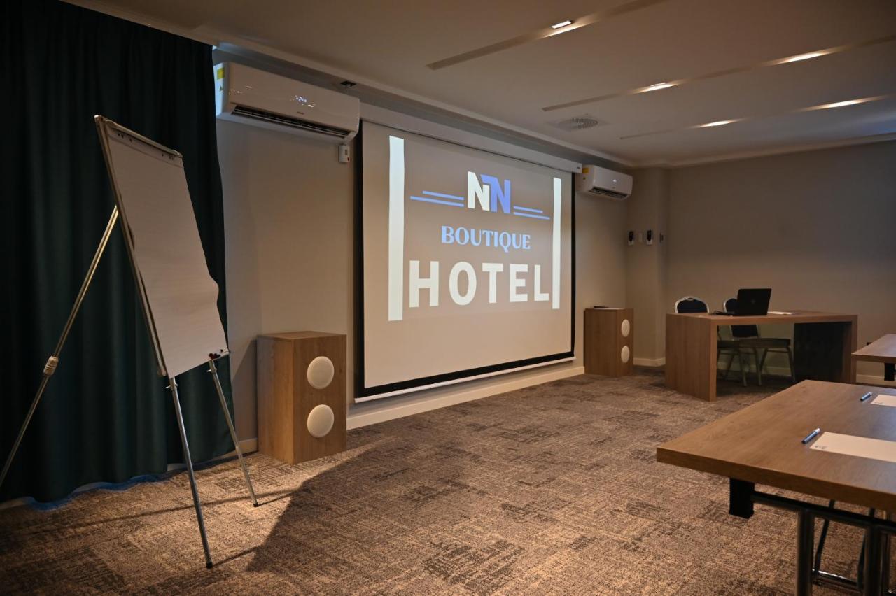 Nn Boutique Hotel Tiszaújváros Εξωτερικό φωτογραφία